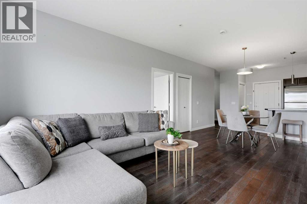 #2330 604 East Lake Boulevard NE - 11