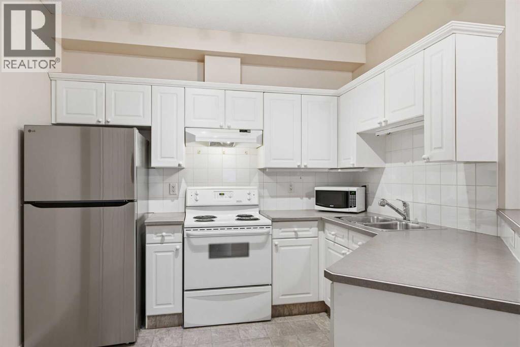 #103 126 14 Avenue SW - 4