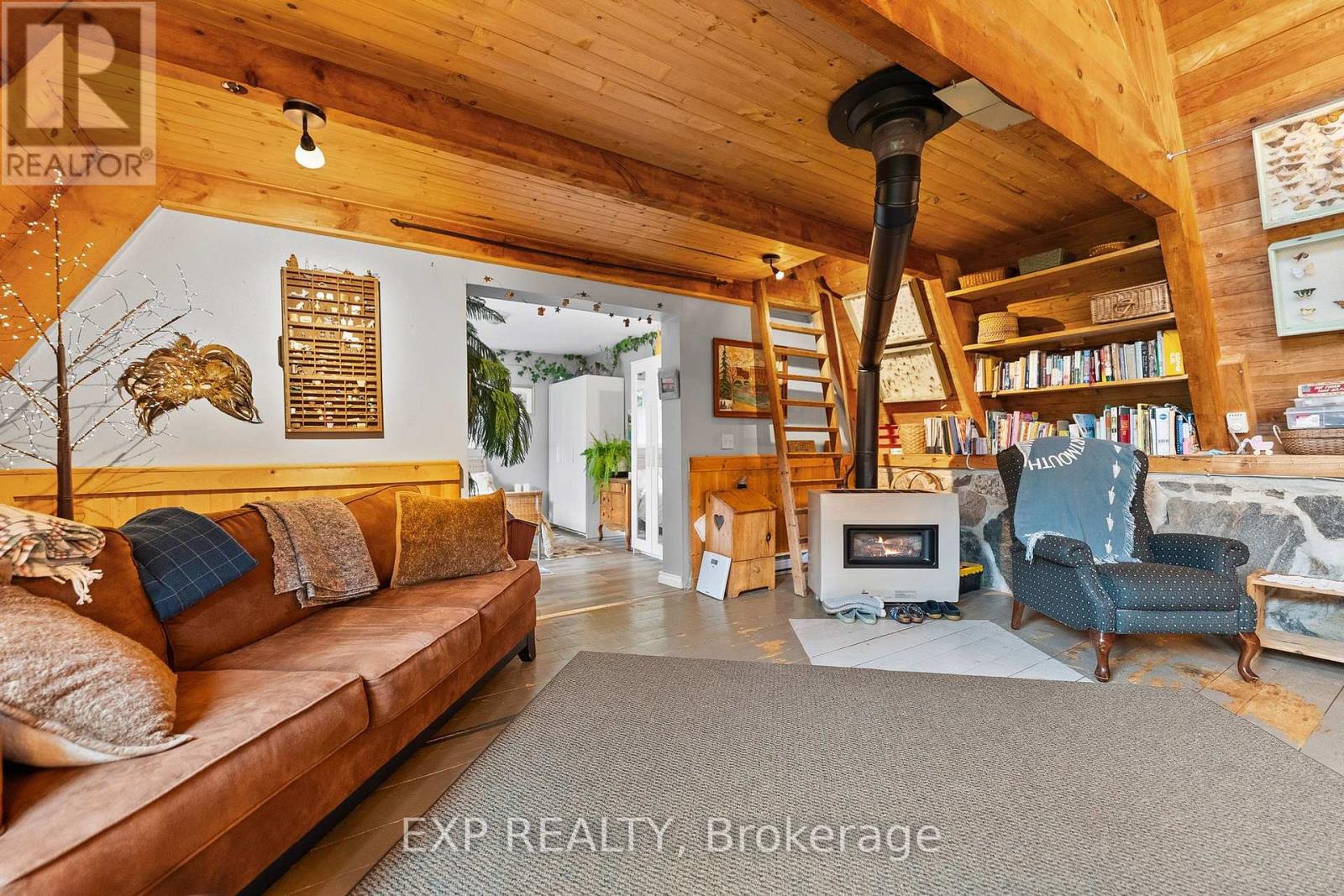 387A SUNNY HILL ROAD - 14