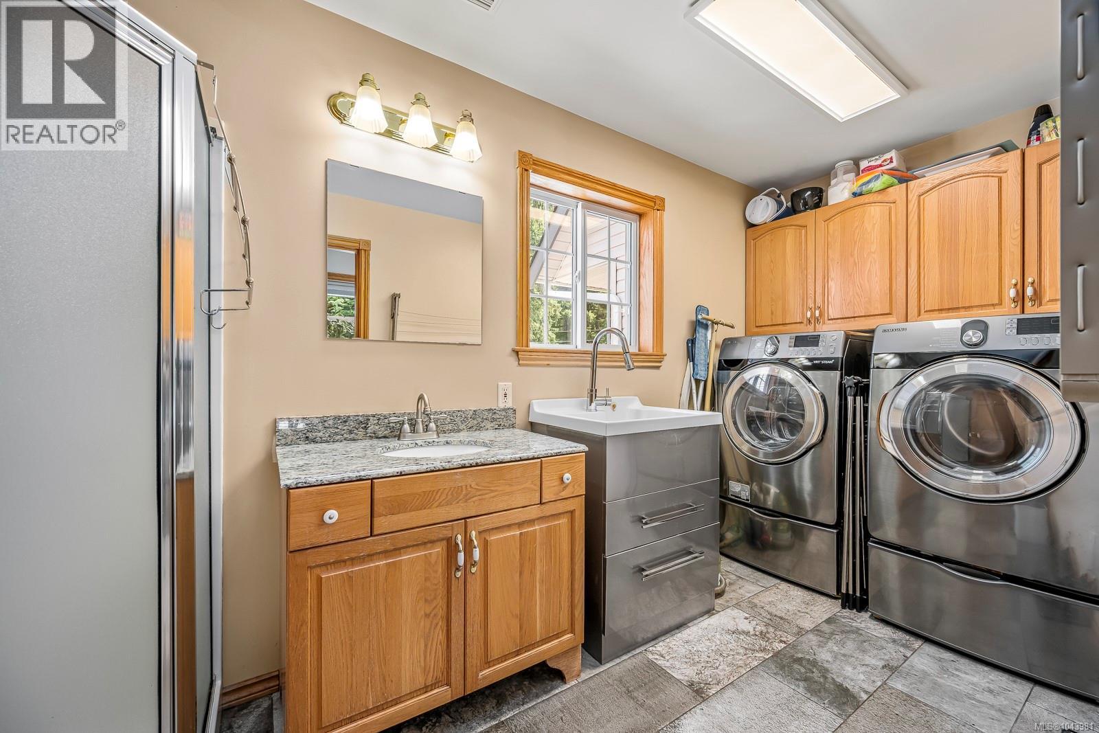 9310 Martin Park Dr - 43