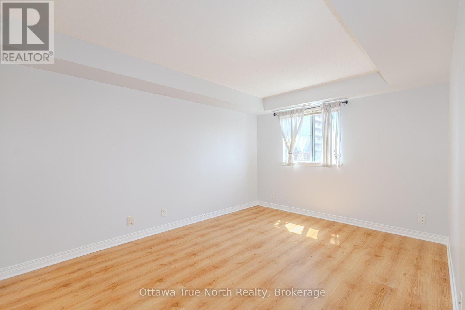 #507 429 SOMERSET STREET W - 28