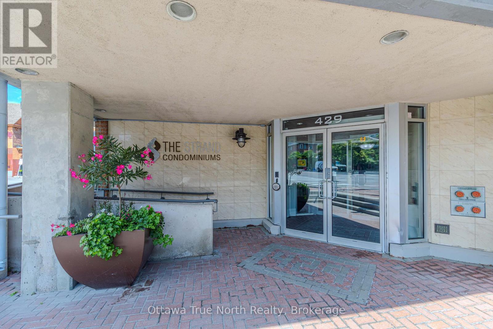 #507 429 SOMERSET STREET W - 4