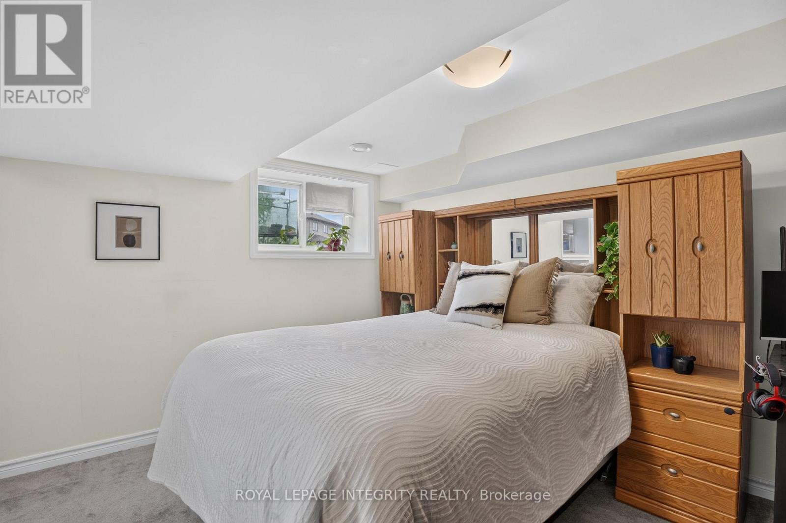 78 O DONOVAN DRIVE - 22