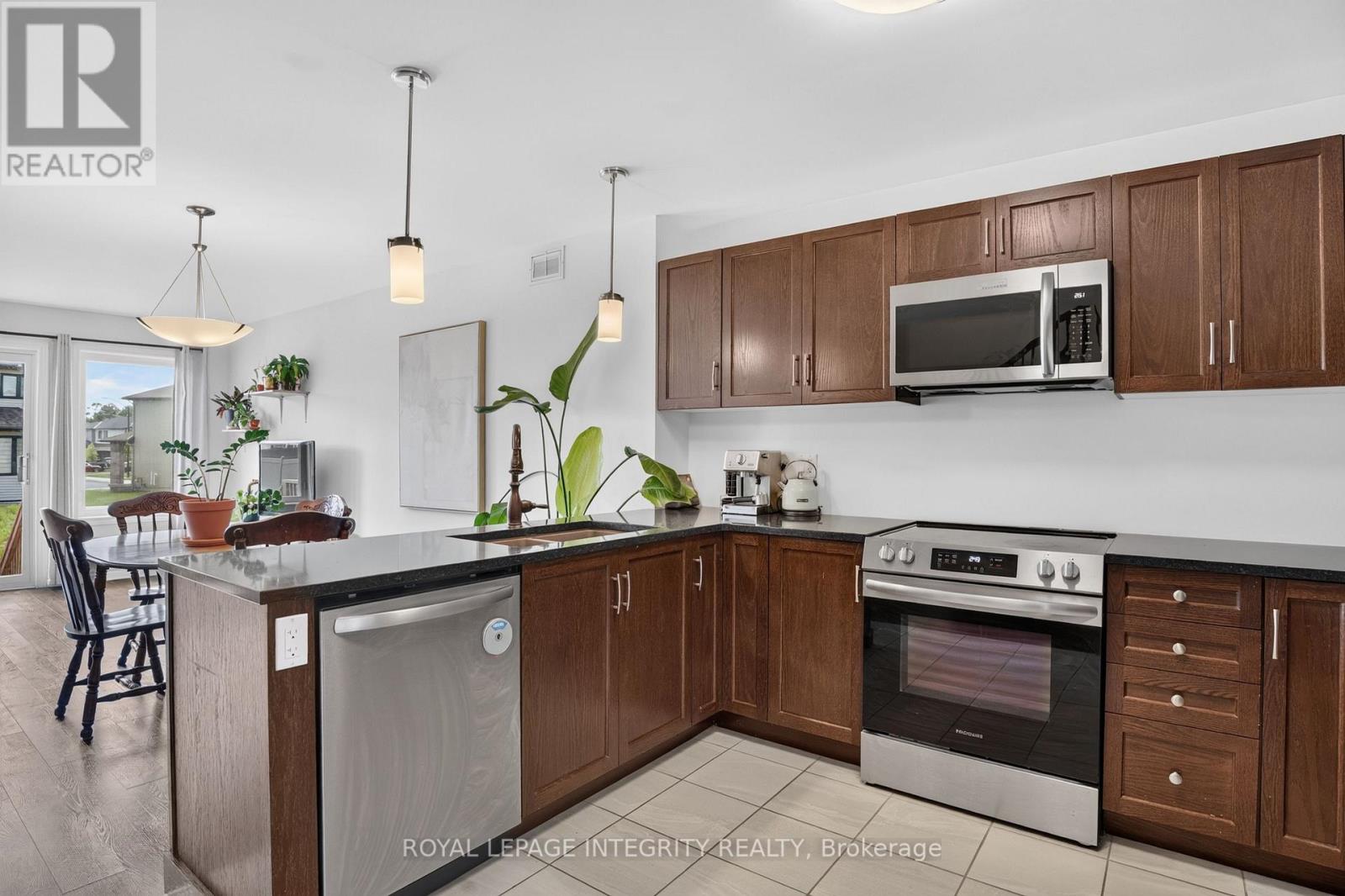 78 O DONOVAN DRIVE - 5