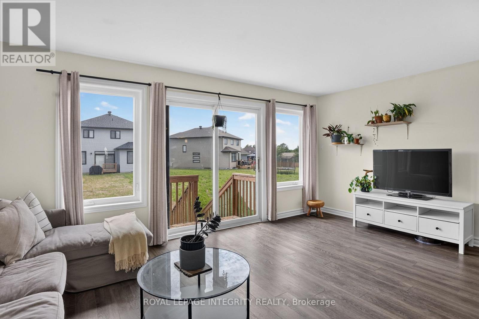 78 O DONOVAN DRIVE - 9