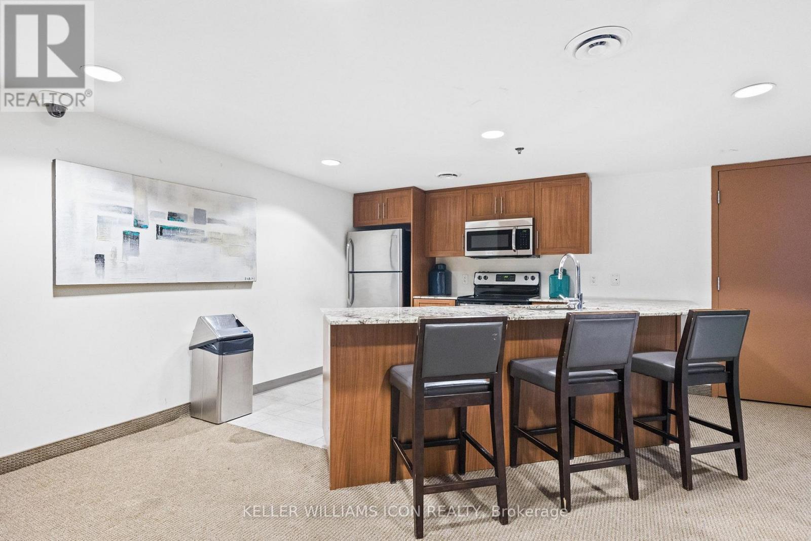 #2202 195 BESSERER STREET - Image 34