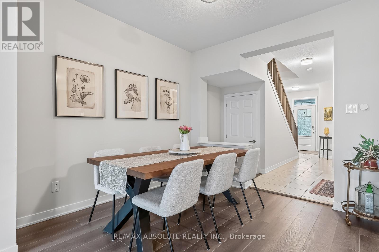 235 BILLRIAN CRESCENT - 15