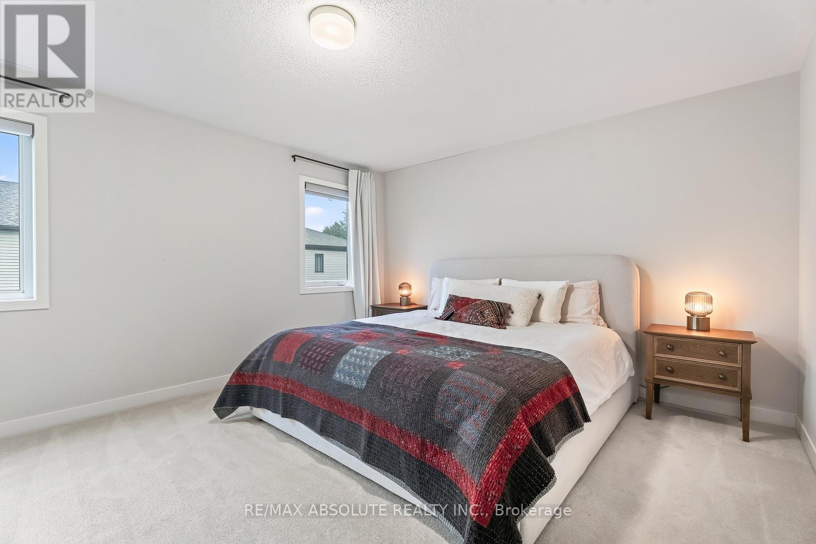 235 BILLRIAN CRESCENT - 22