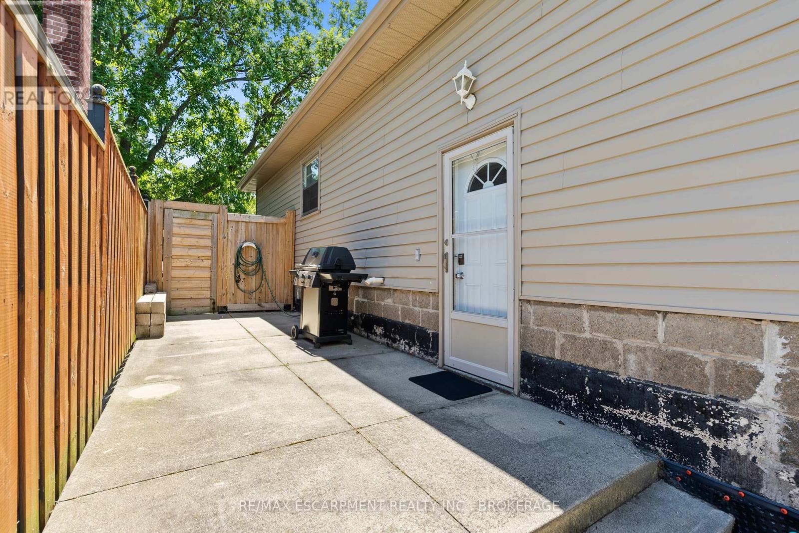 258 SANATORIUM ROAD - 48