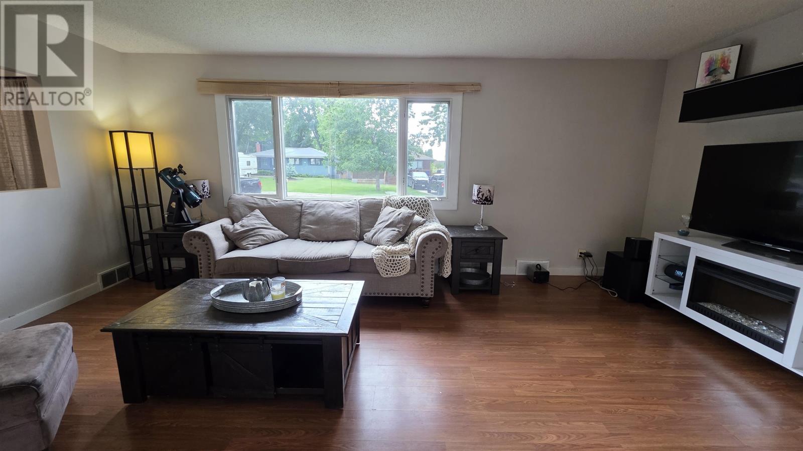 12 Drewry DR - 15