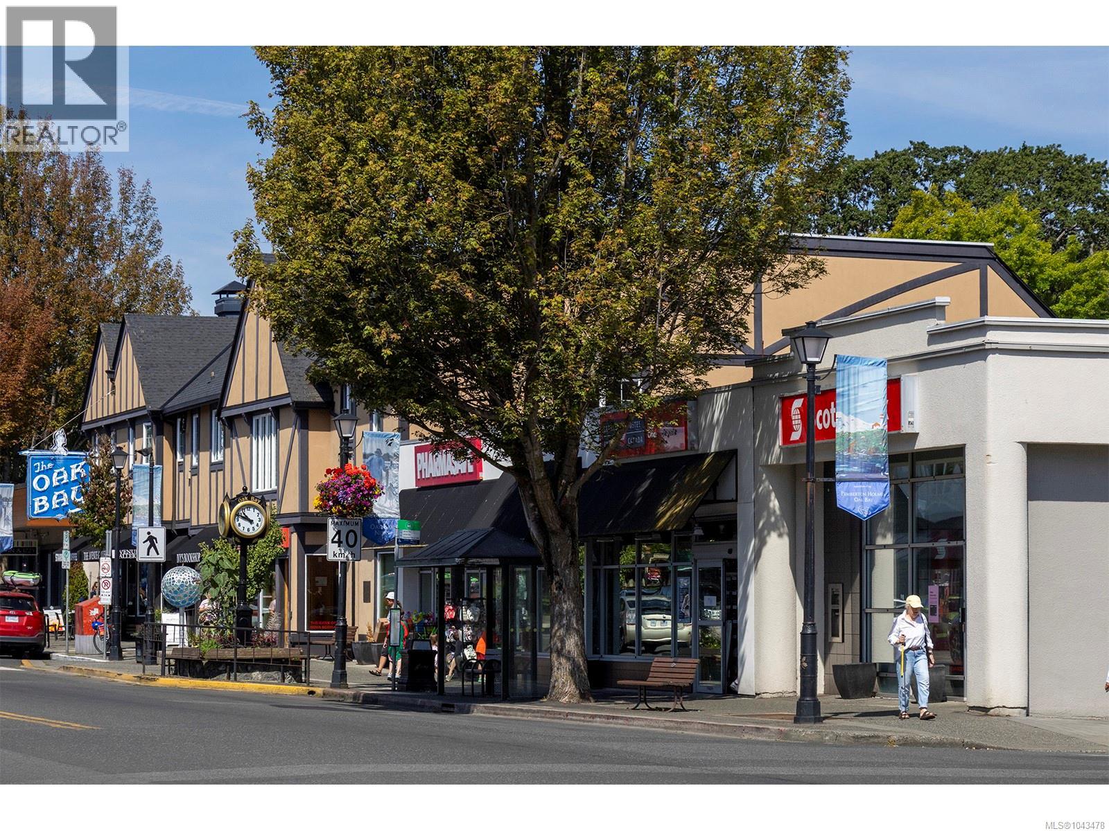#307 2095 Oak Bay Ave - 17