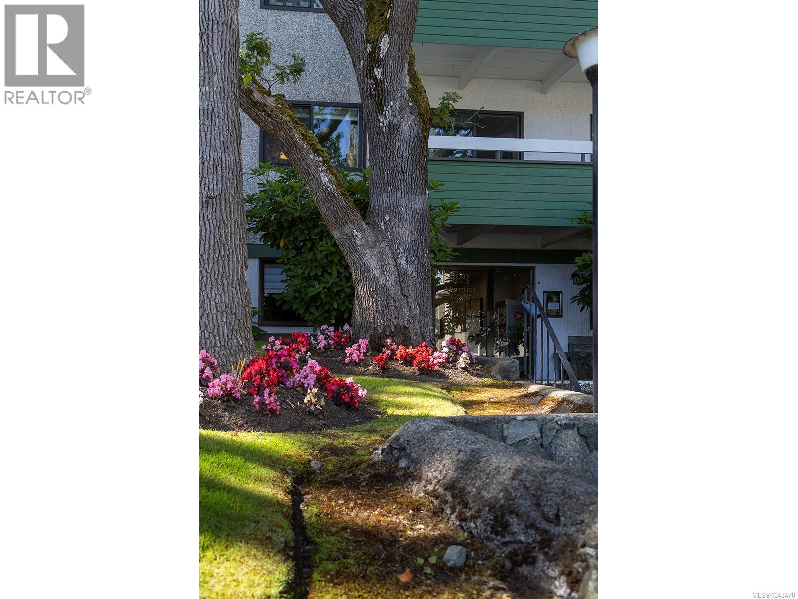 #307 2095 Oak Bay Ave - 22