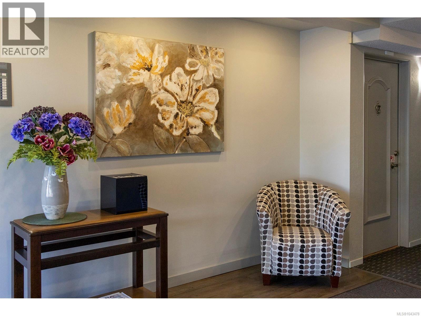 #307 2095 Oak Bay Ave - 24