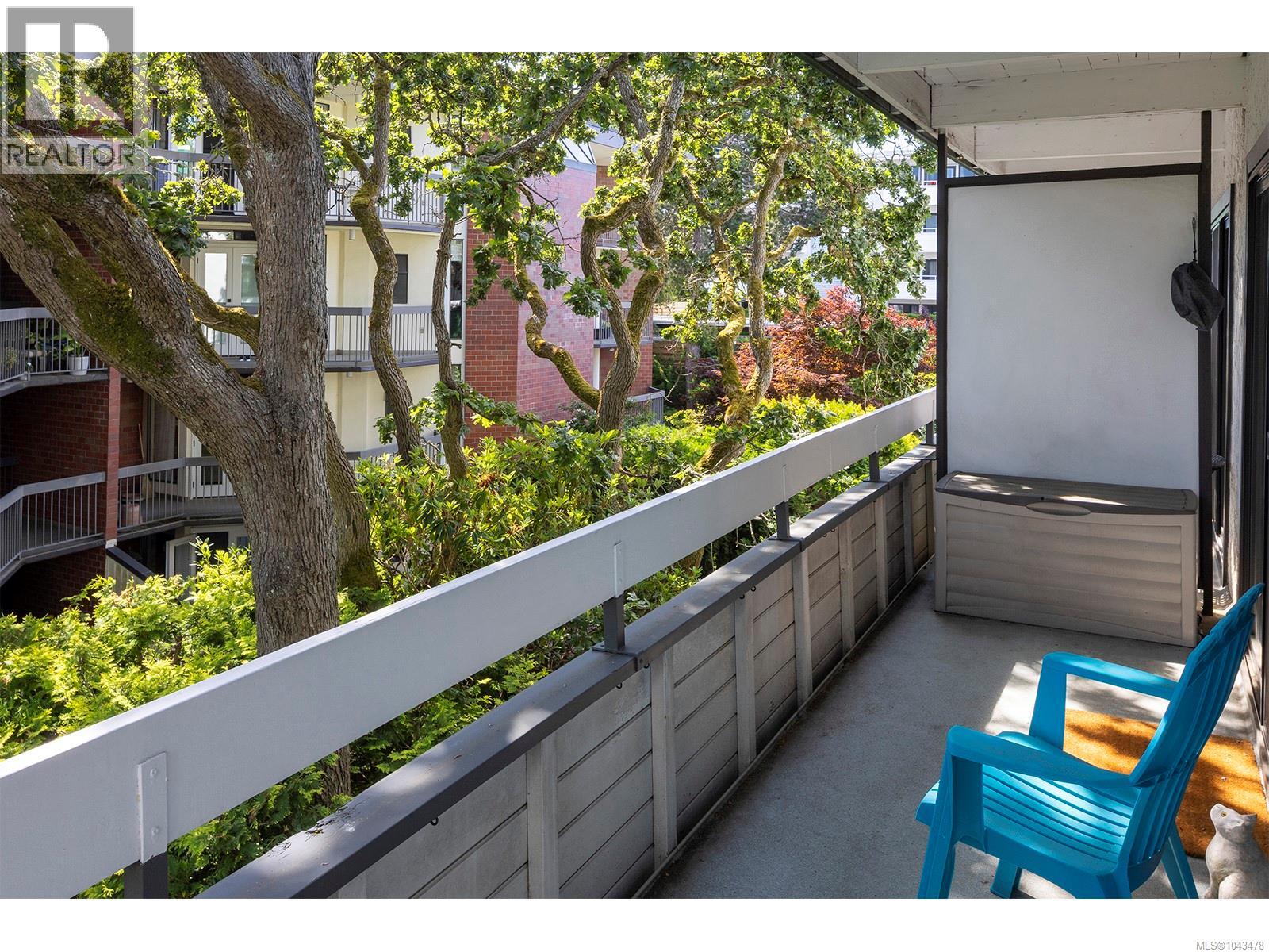 #307 2095 Oak Bay Ave - 5