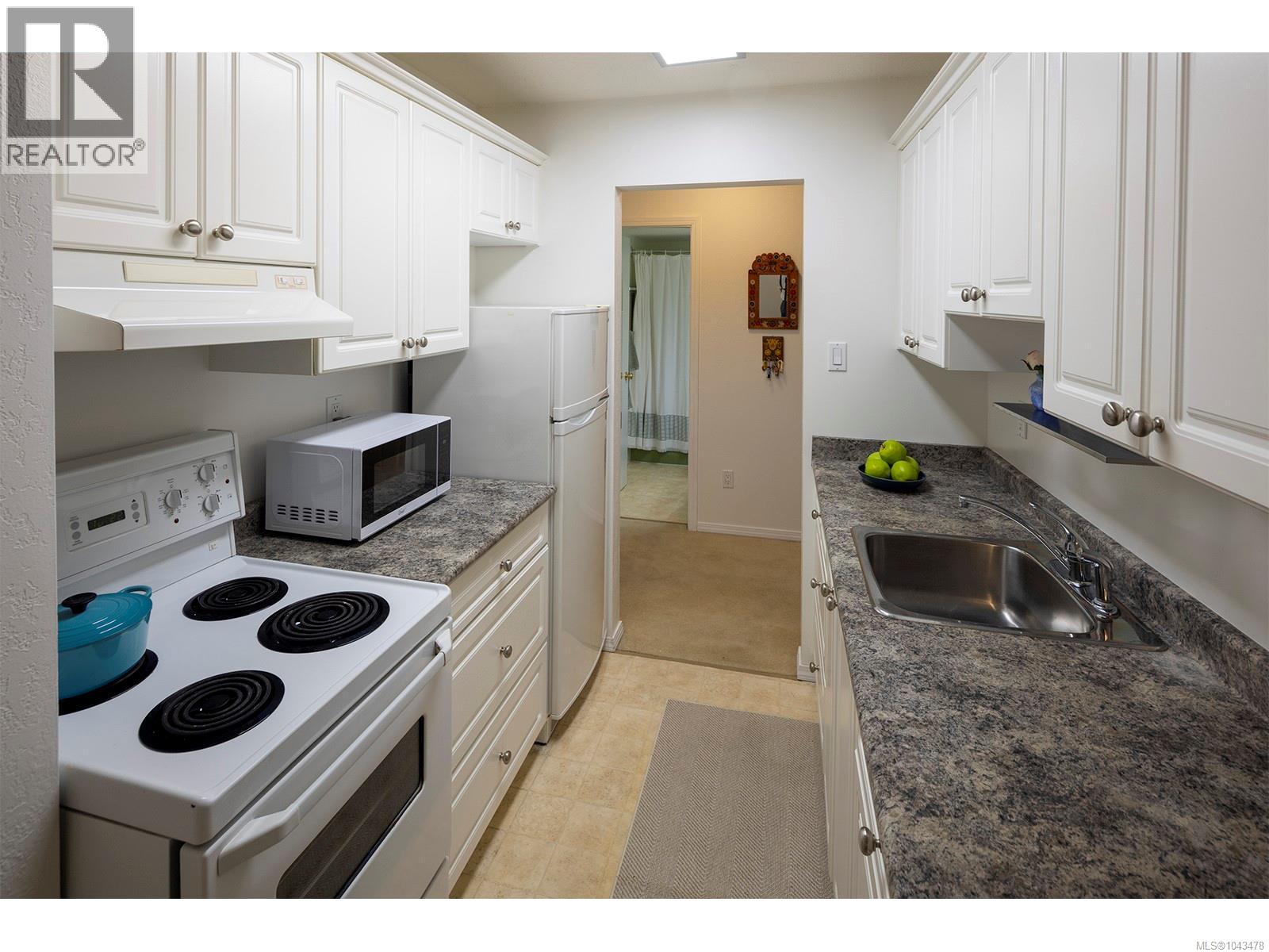 307 2095 Oak Bay Avenue, Oak Bay