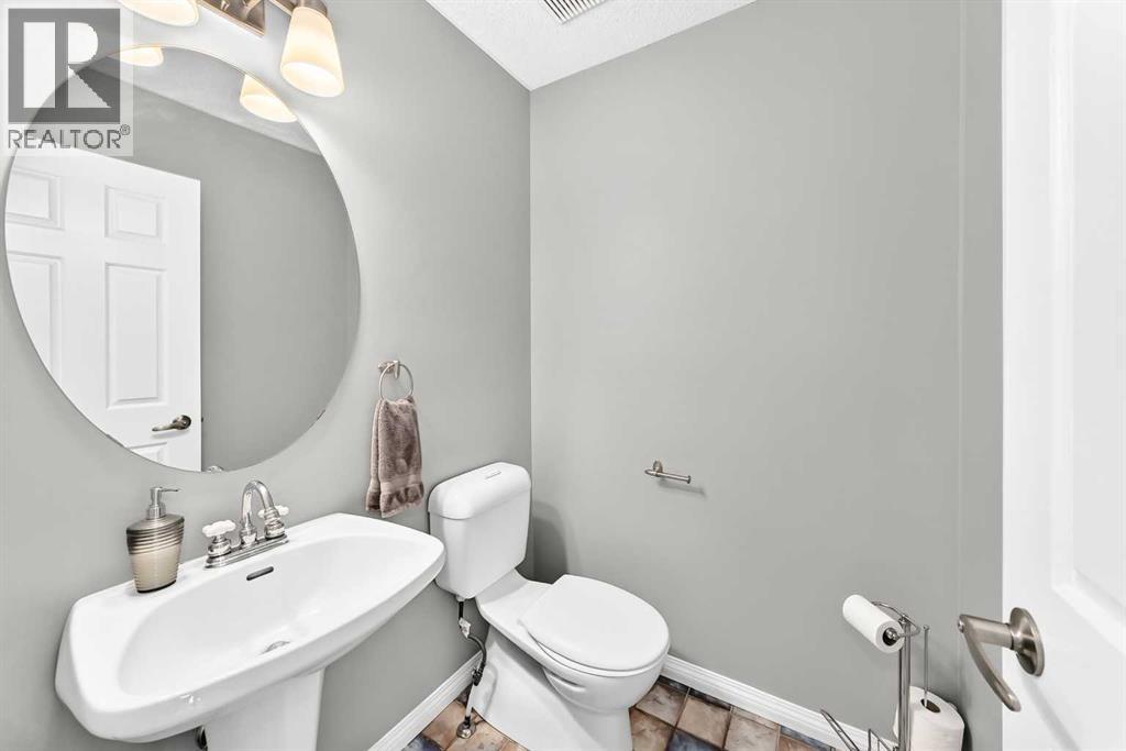 23 Thornbird Way SE - 23