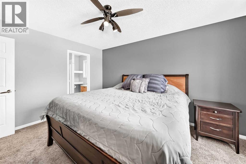 23 Thornbird Way SE - 26