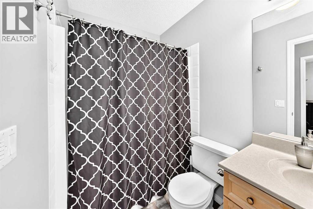 23 Thornbird Way SE - 34