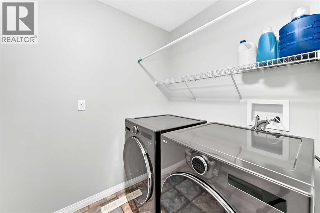 23 Thornbird Way SE - 35