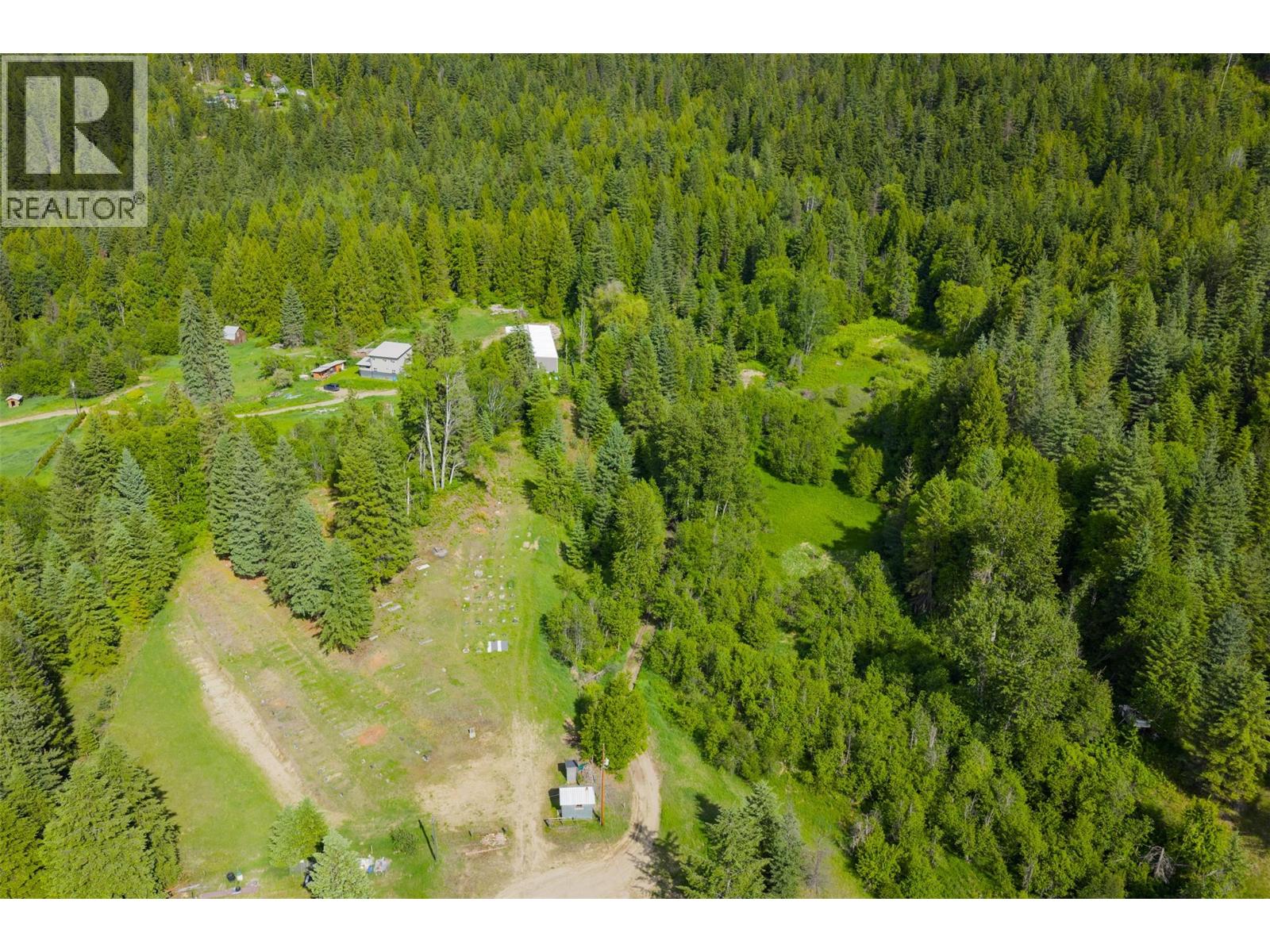 7010 PERRYS CEMETERY Road - 38