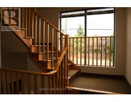 #301 - 332 Sheppard Avenue E, Toronto, ON M2N3B4 Photo 12