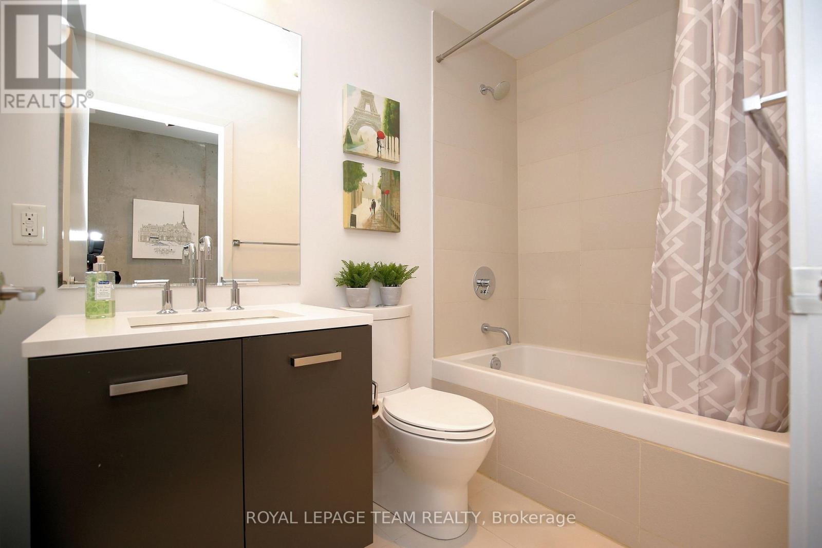 1 Bath House for Rent in Ottawa – 1313 – 224 LYON STREET, Ottawa – MLS# X13595082 - Image 23