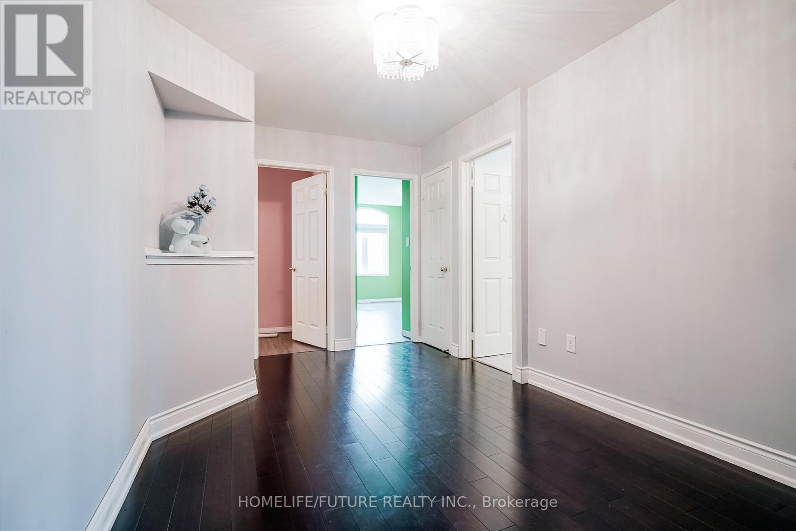 14 MOSELY CRESCENT - 24