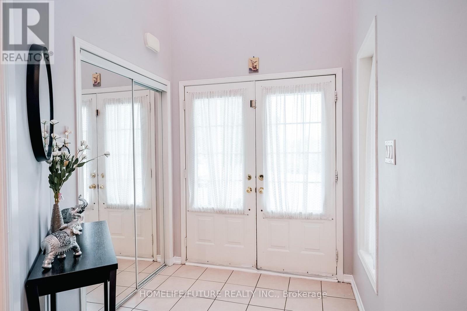 14 MOSELY CRESCENT - 5