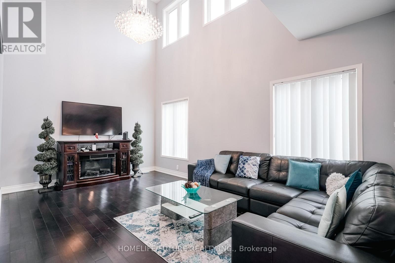 14 MOSELY CRESCENT - 7
