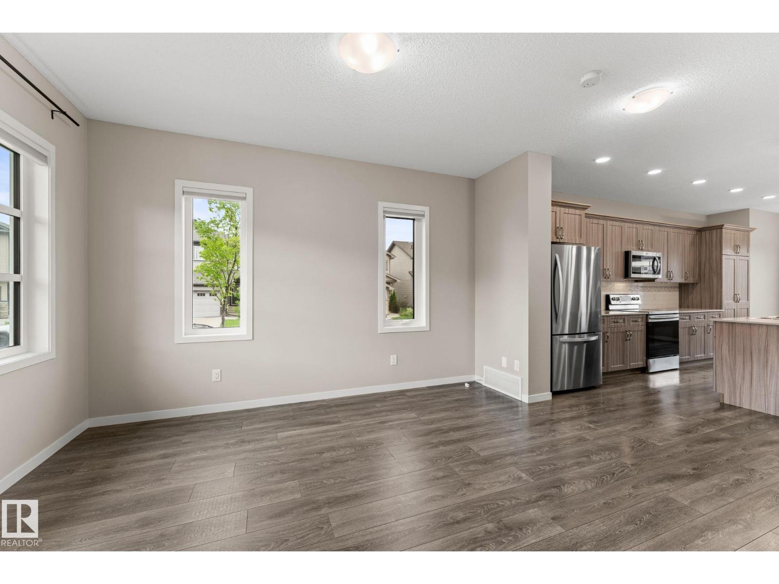17159 49 ST NW - 5