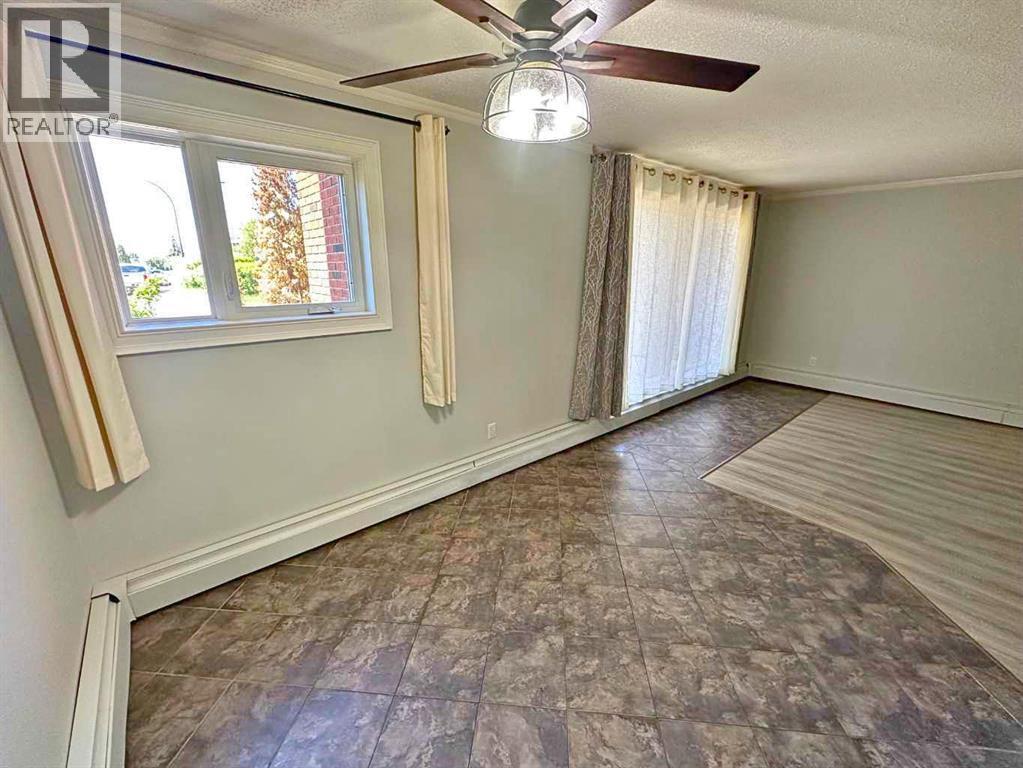 #102 7031 Gray Drive - 10