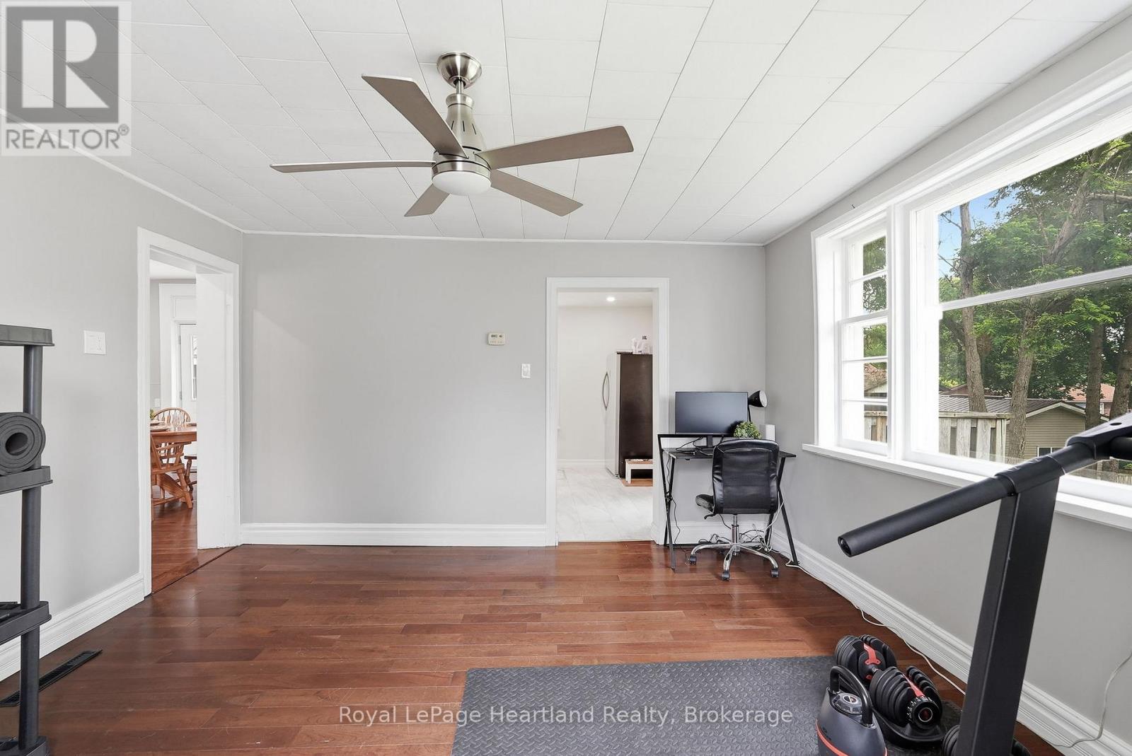 504 MAPLE STREET - 19