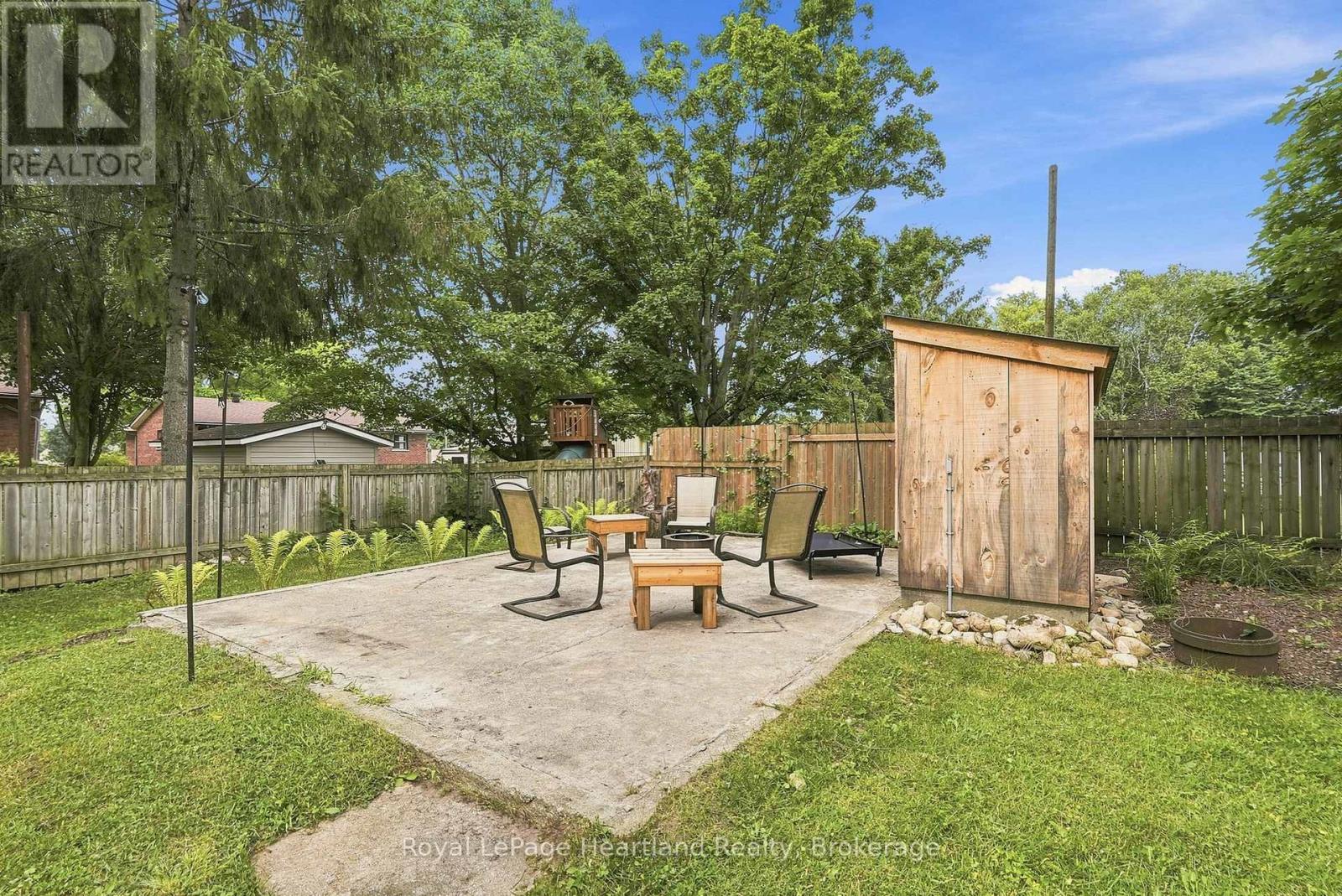504 MAPLE STREET - 3