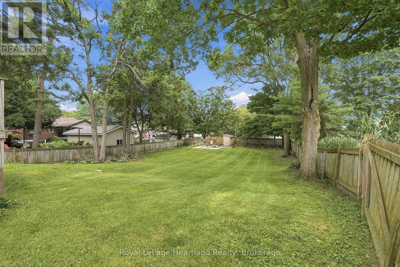 504 MAPLE STREET - 31