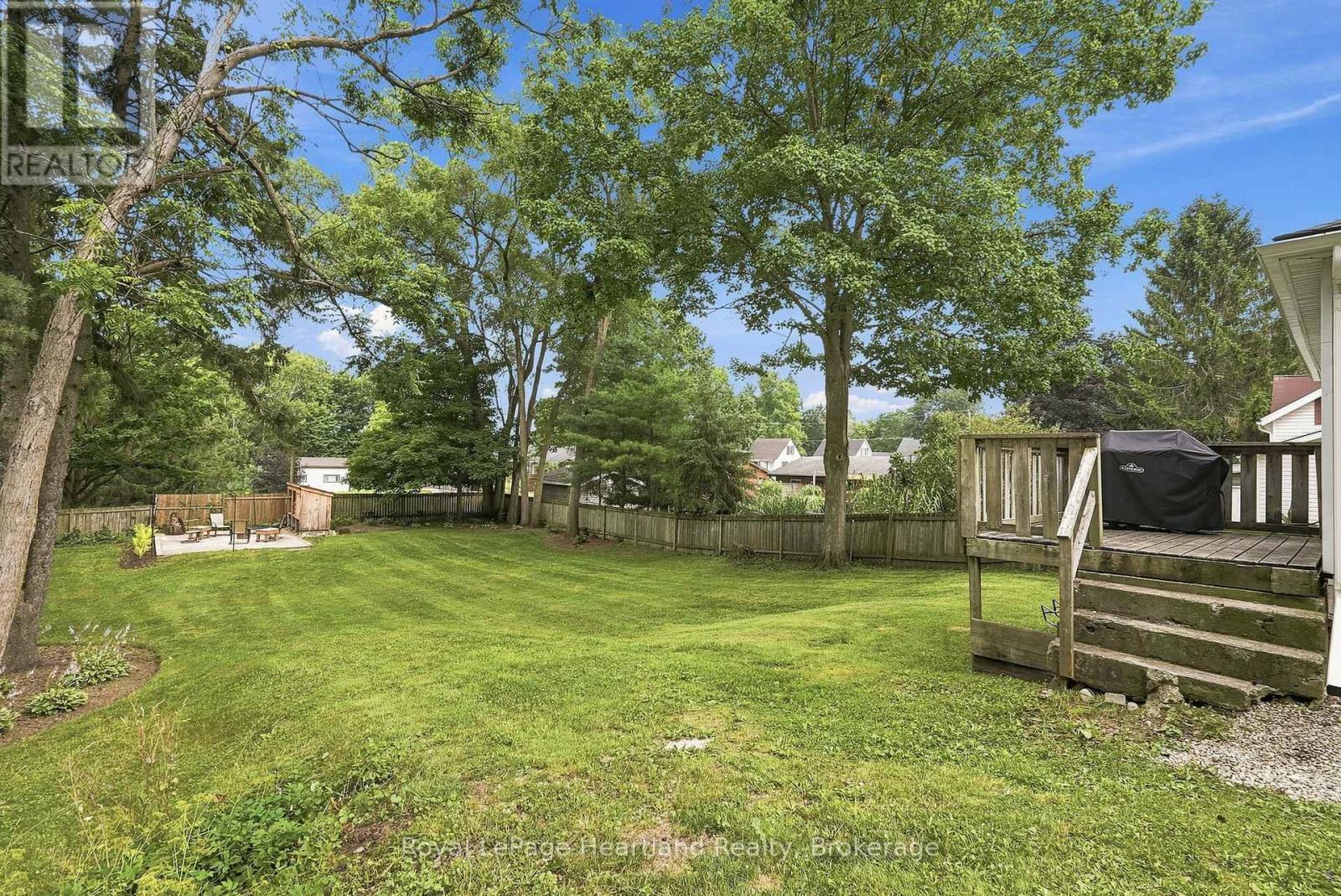 504 MAPLE STREET - 33