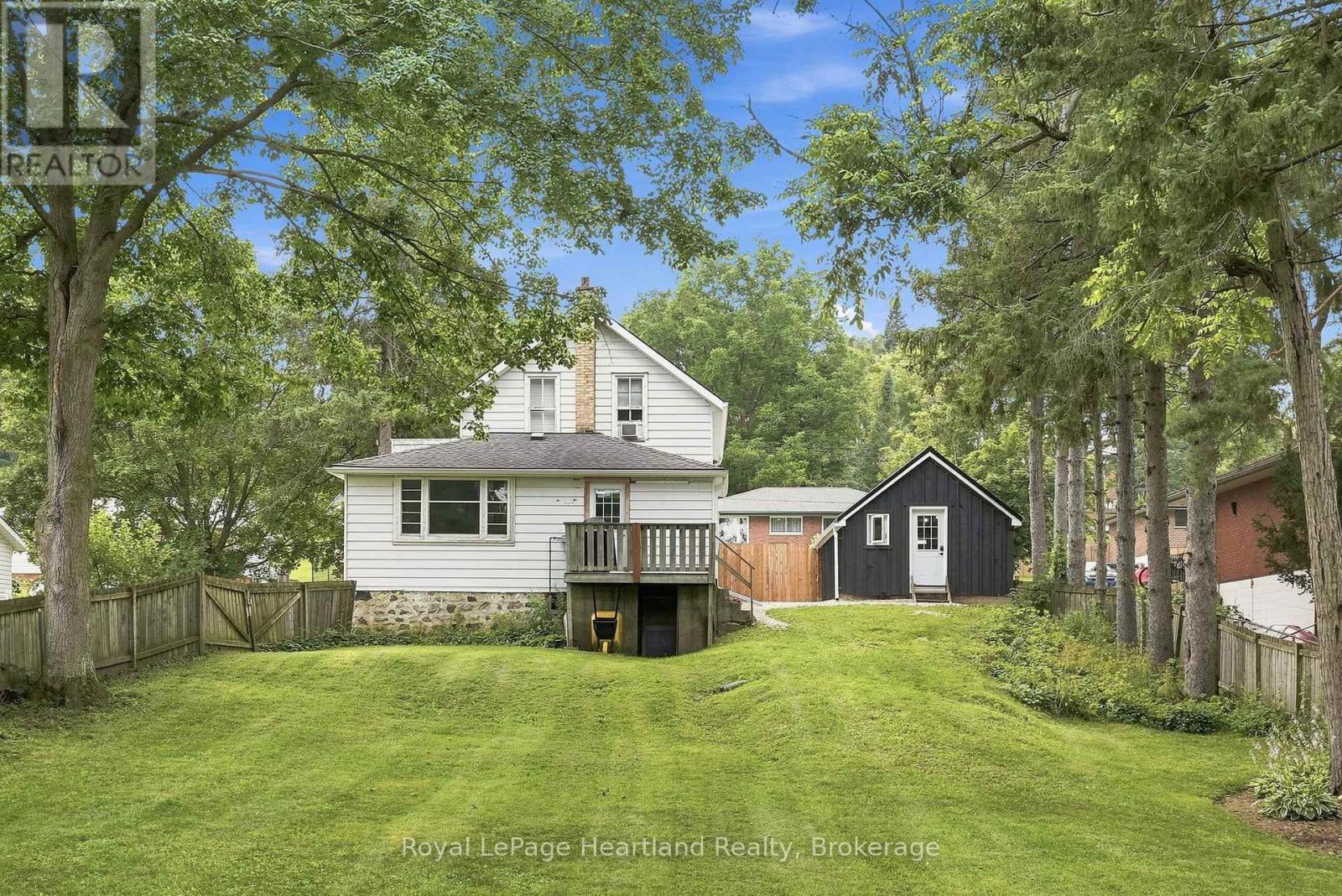 504 MAPLE STREET - 35