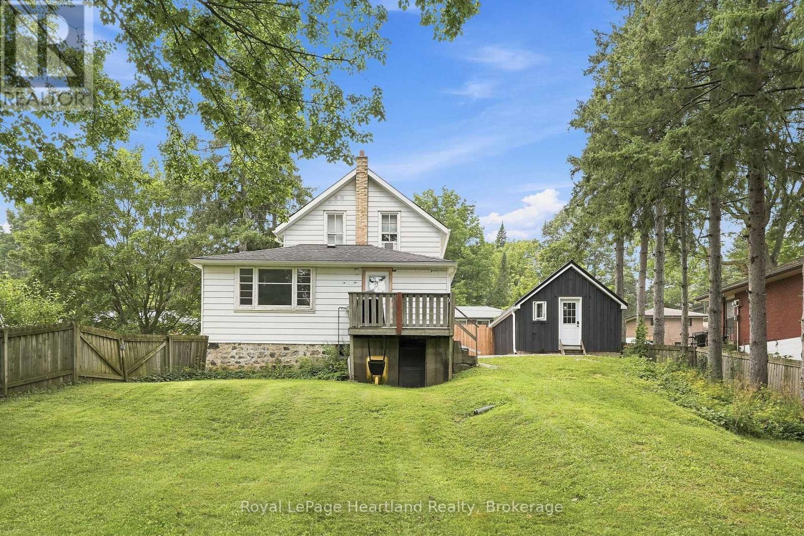 504 MAPLE STREET - 8