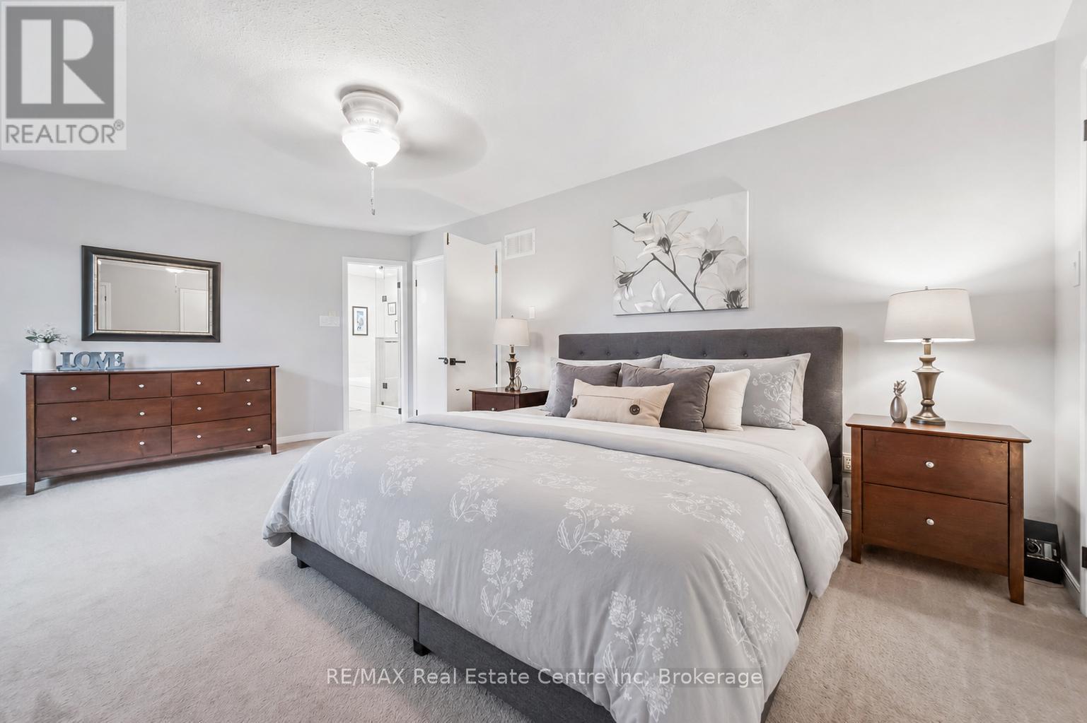 339 DANIEL CRESCENT - 14