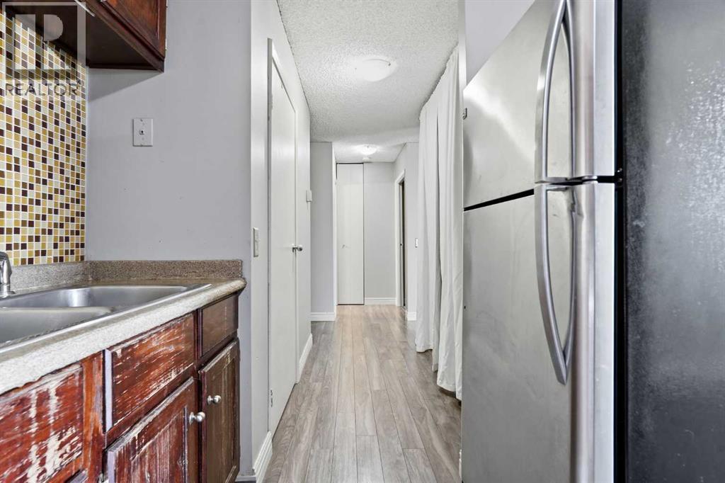 #406 145 Point Drive NW - 6