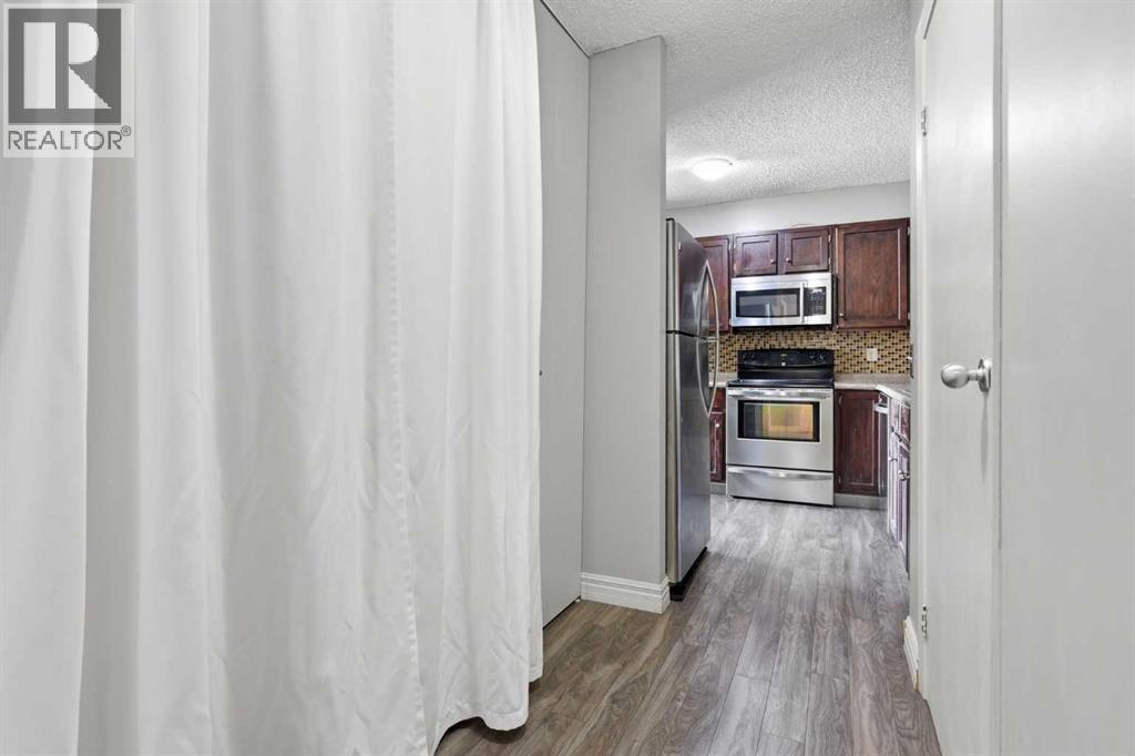 #406 145 Point Drive NW - 3