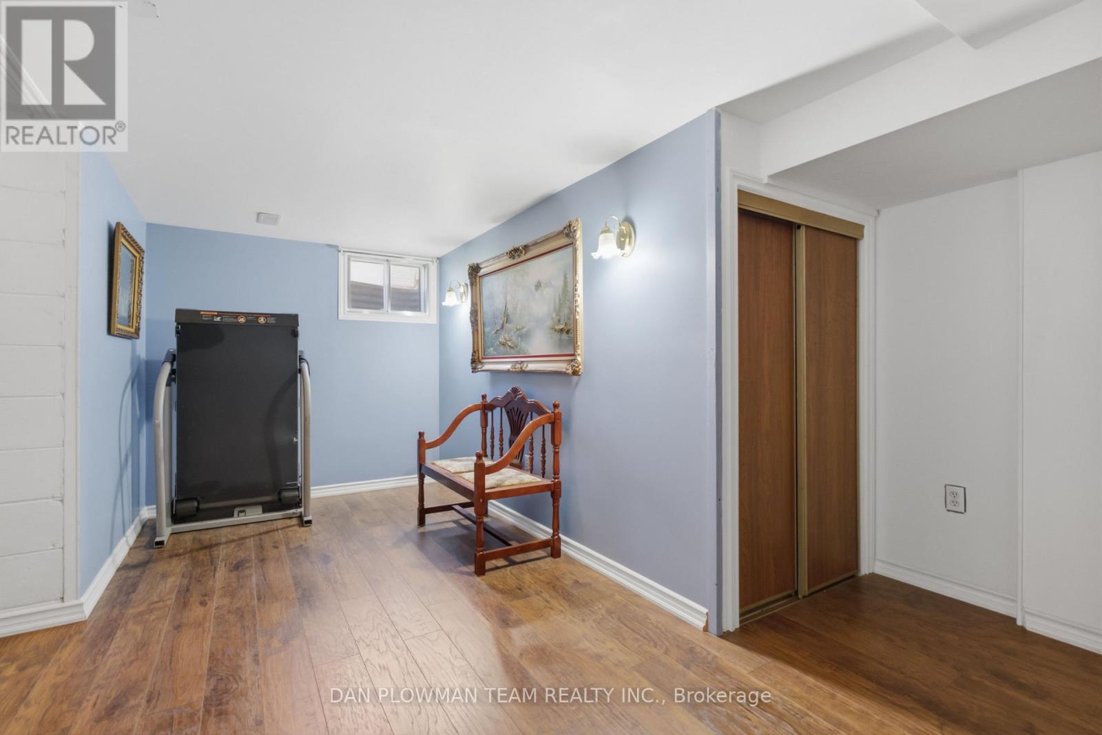 211 LIBERTY STREET N - 29