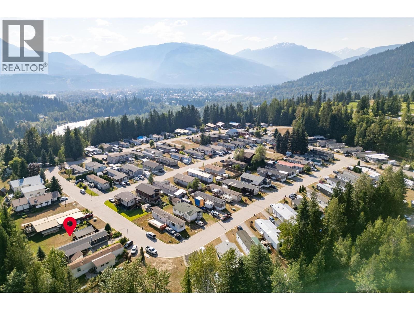 98 Johnson Way, Revelstoke — photo 3
