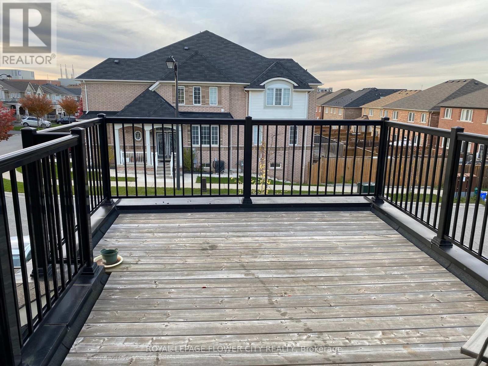 782 MILTONBROOK CRESCENT - 11