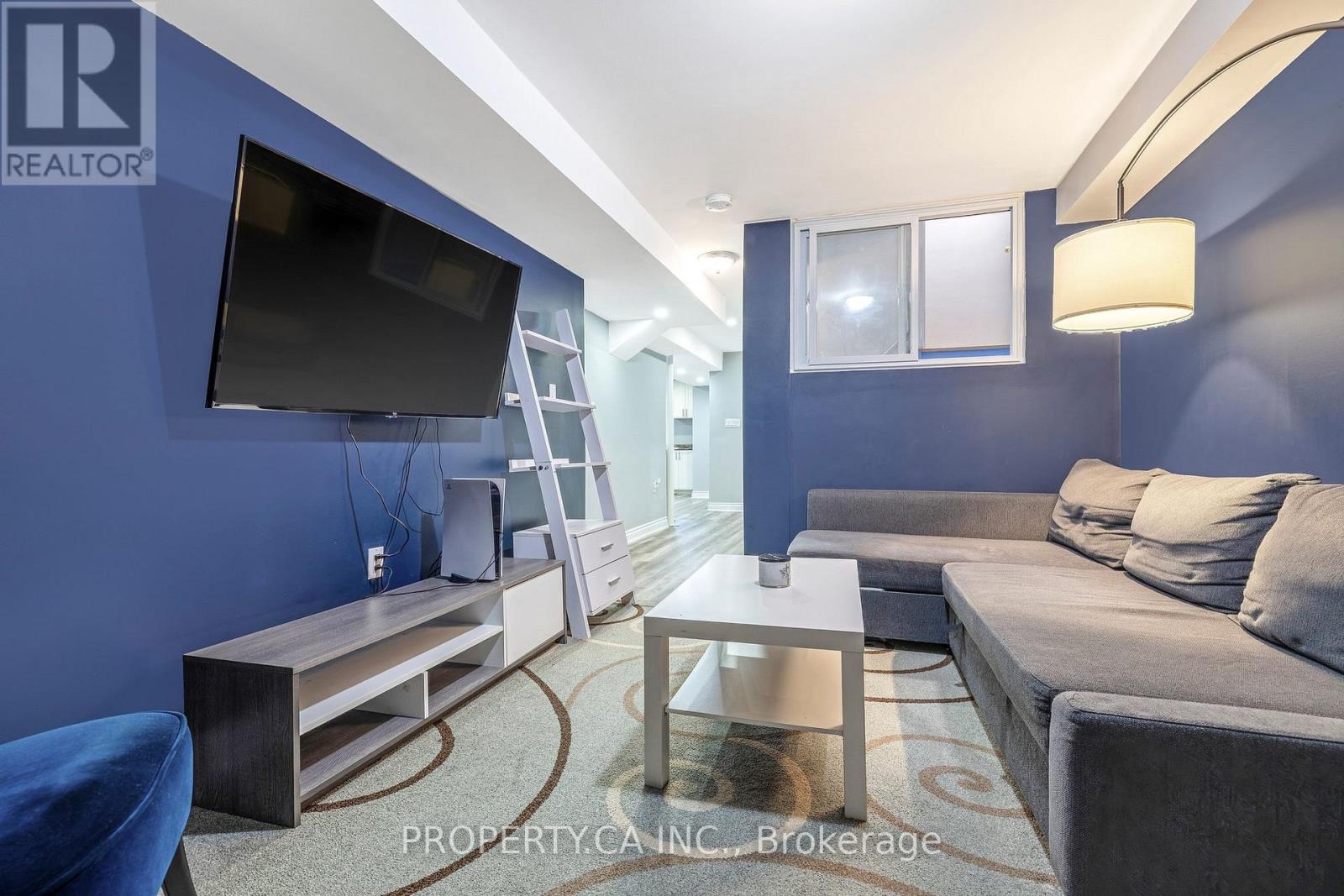 211 MCLAUGHLIN AVENUE - 22