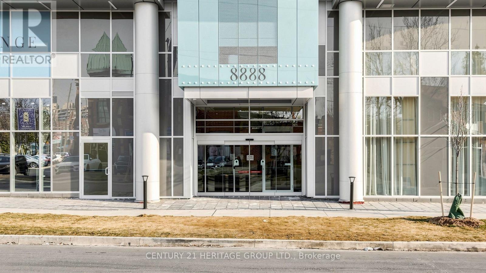 #718 8888 YONGE STREET - 5