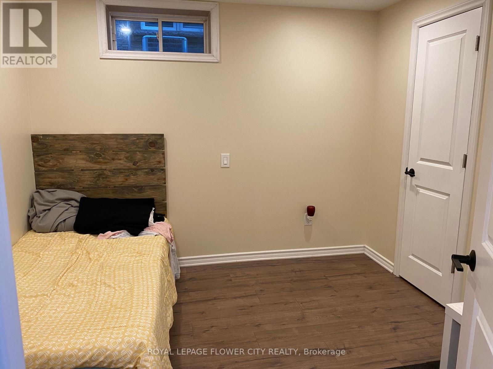 782 MILTONBROOK CRESCENT - 18