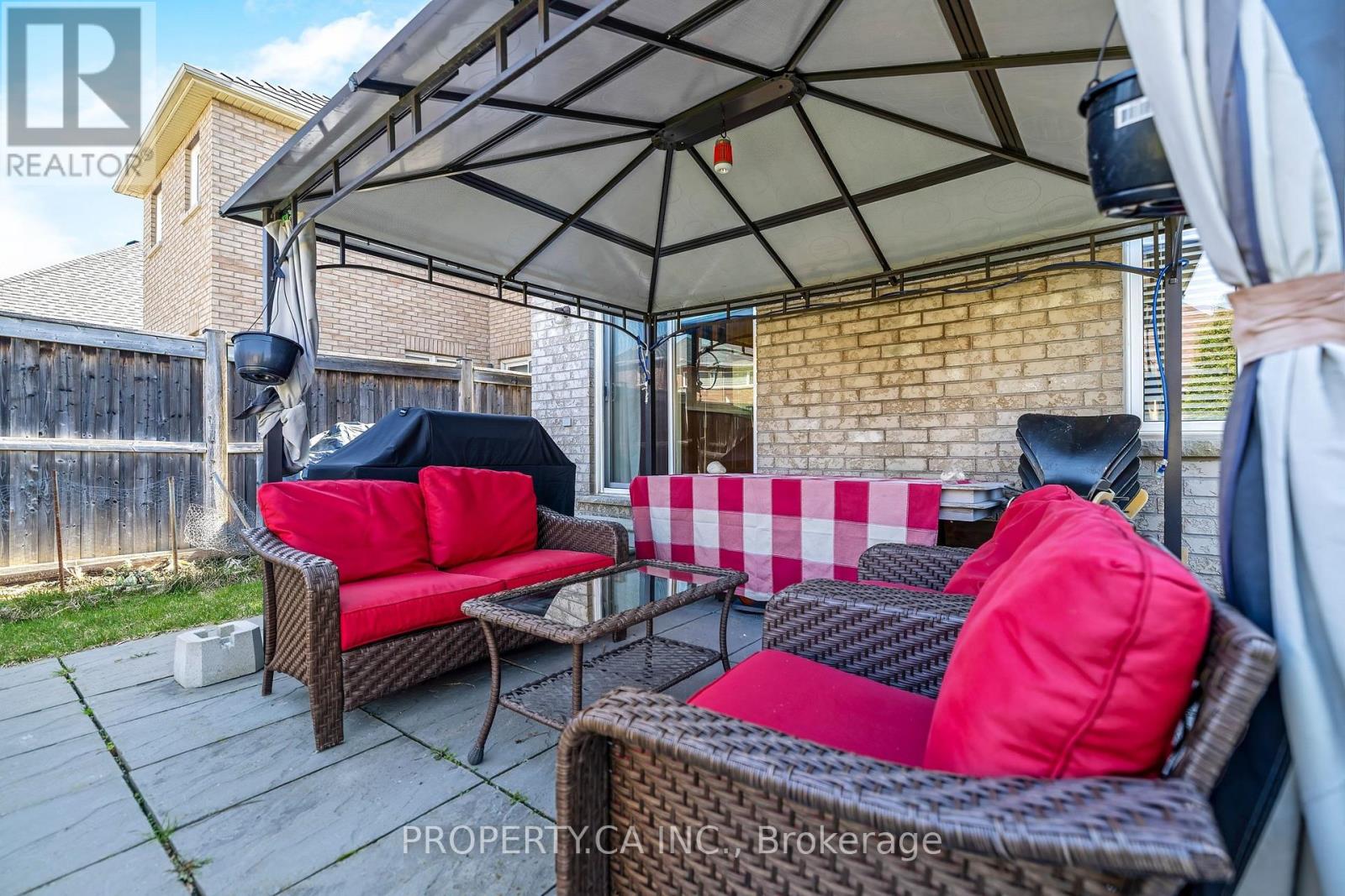 211 MCLAUGHLIN AVENUE - 28