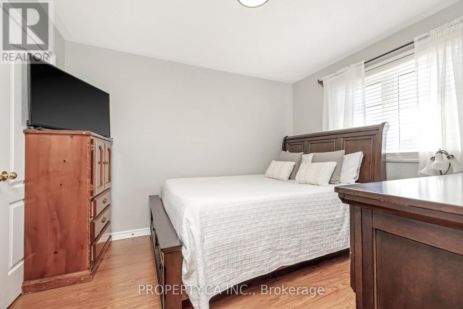 211 MCLAUGHLIN AVENUE - 16