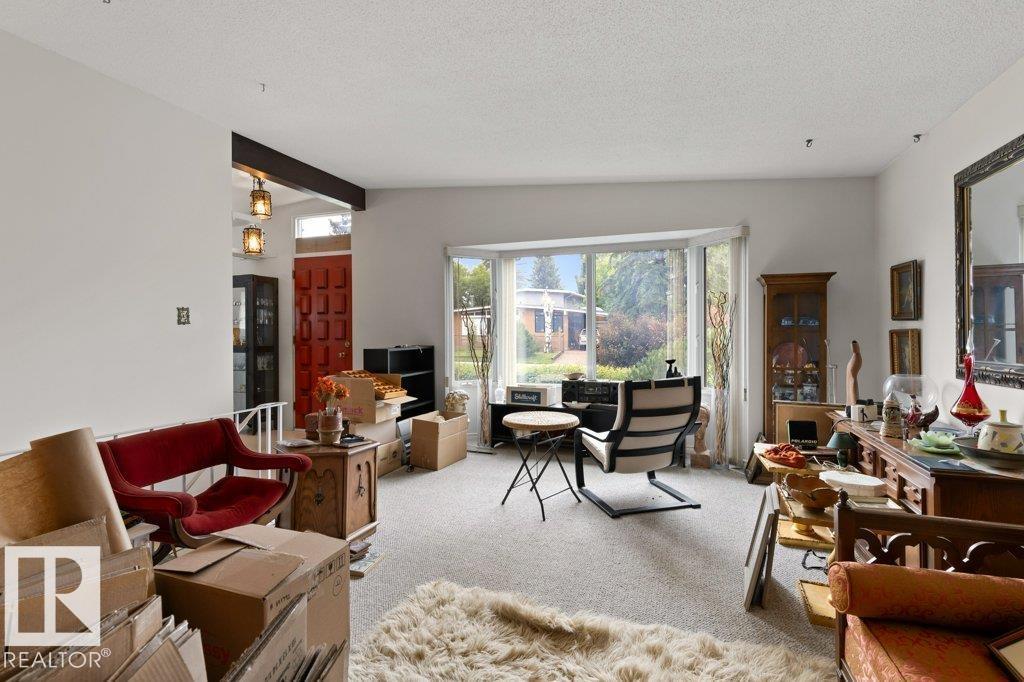 11408 53 AV NW - 11
