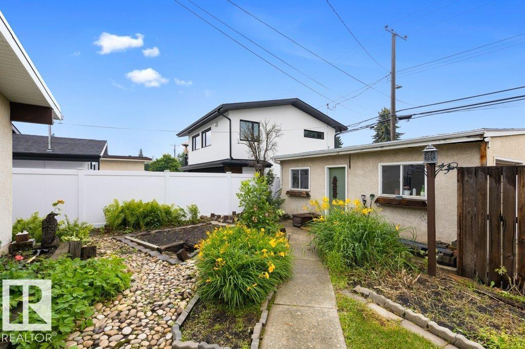 11408 53 AV NW - 34